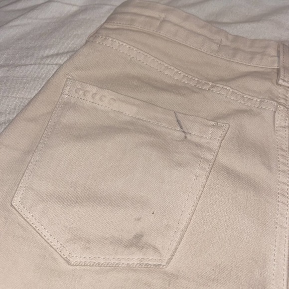 blank nyc // the barrow frayed shorts - Picture 12 of 12